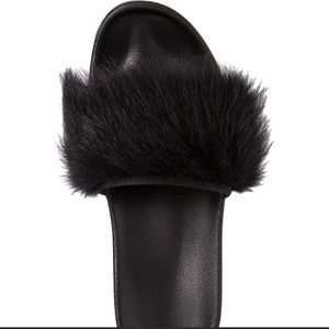 UGG Royals Fur Slides